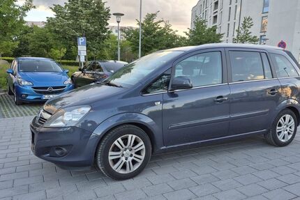 Opel Zafira 185.000 km 2.300 &euro; München 81739