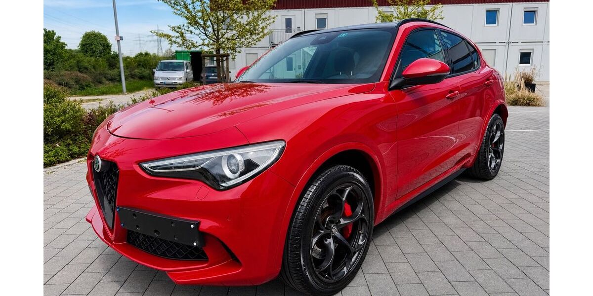 Alfa Romeo Stelvio 133.000 km 31.990 &euro; Neuching 85467