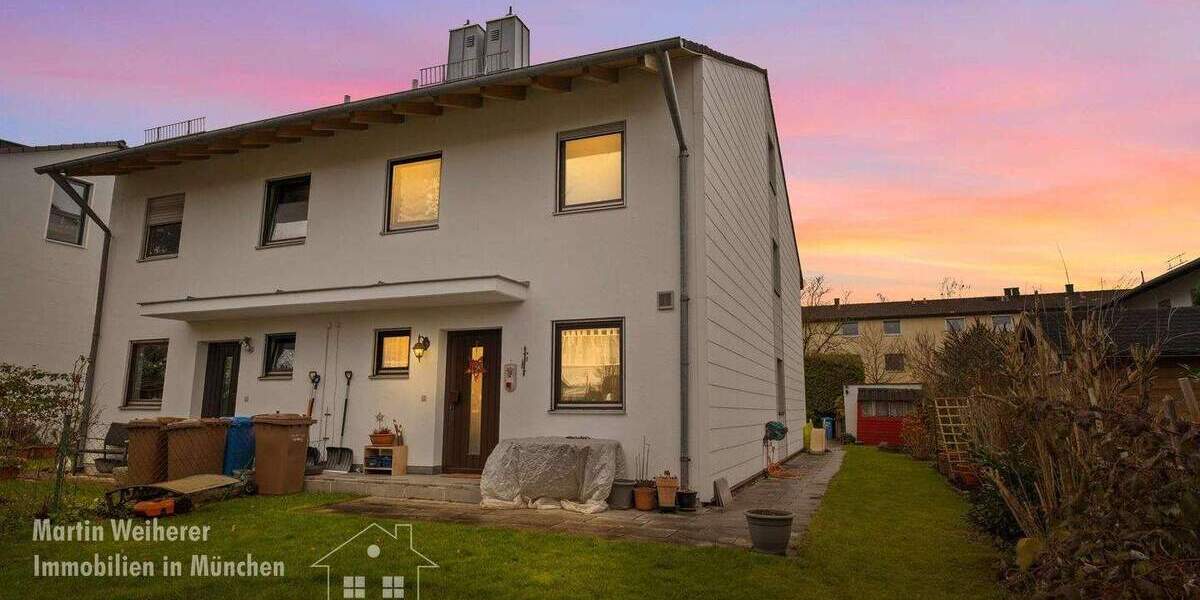 Großzügige Doppelhaushälfte mit viel Platz für die Familie - ruhig gelegen in Moosach 6 zimmer