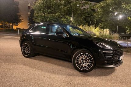 Porsche Macan 60.000 km 39.990 &euro; München 80935