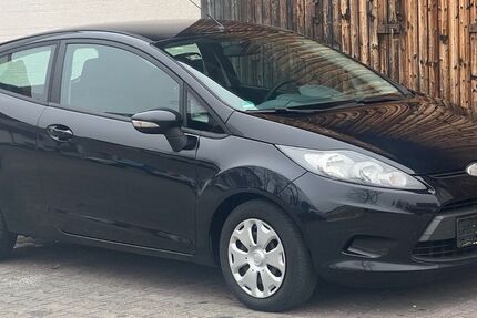 Ford Fiesta 124.100 km 4.900 &euro; München 80995