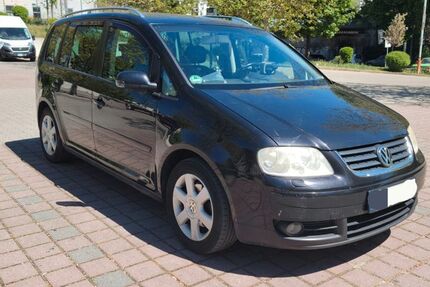 VW Touran 357.000 km 2.800 &euro; München 80336