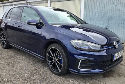 VW Golf 80.000 km 17.900 &euro; München 81476