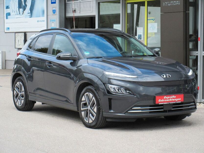 Hyundai KONA 35.000 km 25.990 € Freising / Achering 85354