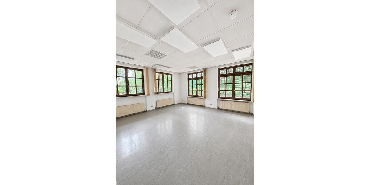 Gewerbeobjekt Vierkirchen - 2.190&euro; | Angebot:26569160