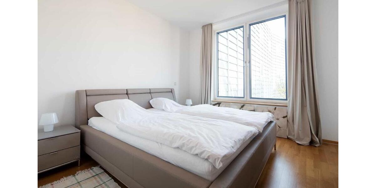 Etagenwohnung München Schwabing-Freimann - 2 Zimmer, 68 m&sup2;, 2.560&euro; | Angebot:15813304