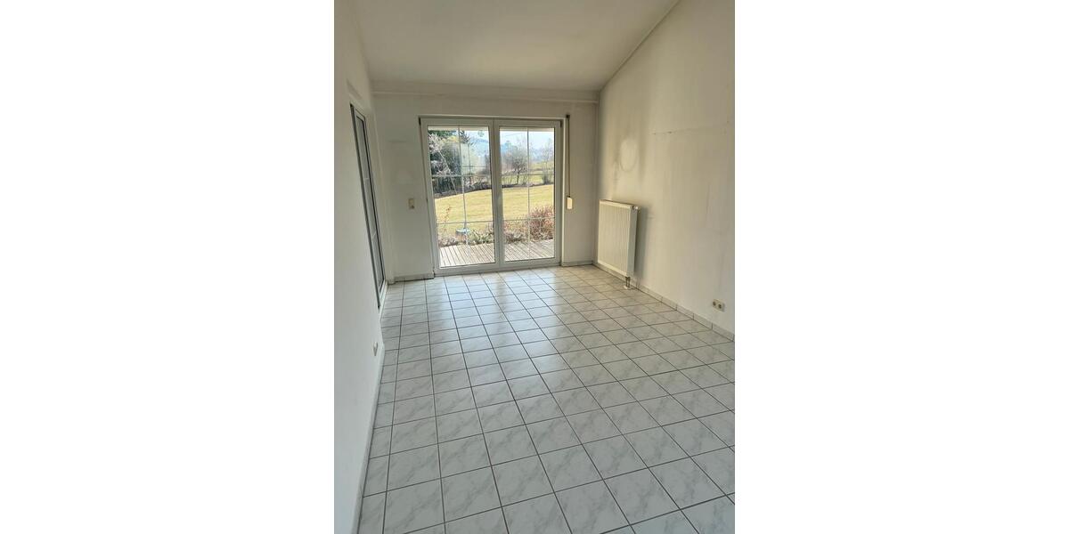 Doppelhaushälfte München Schwabing-Freimann - 6.5 Zimmer, 125 m&sup2;, 1.290&euro; | Angebot:25590829