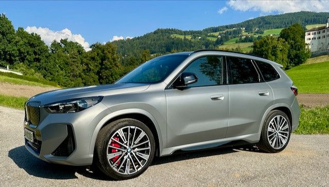 BMW iX1 31.900 km 46.100 &euro; Holzkirchen 83607
