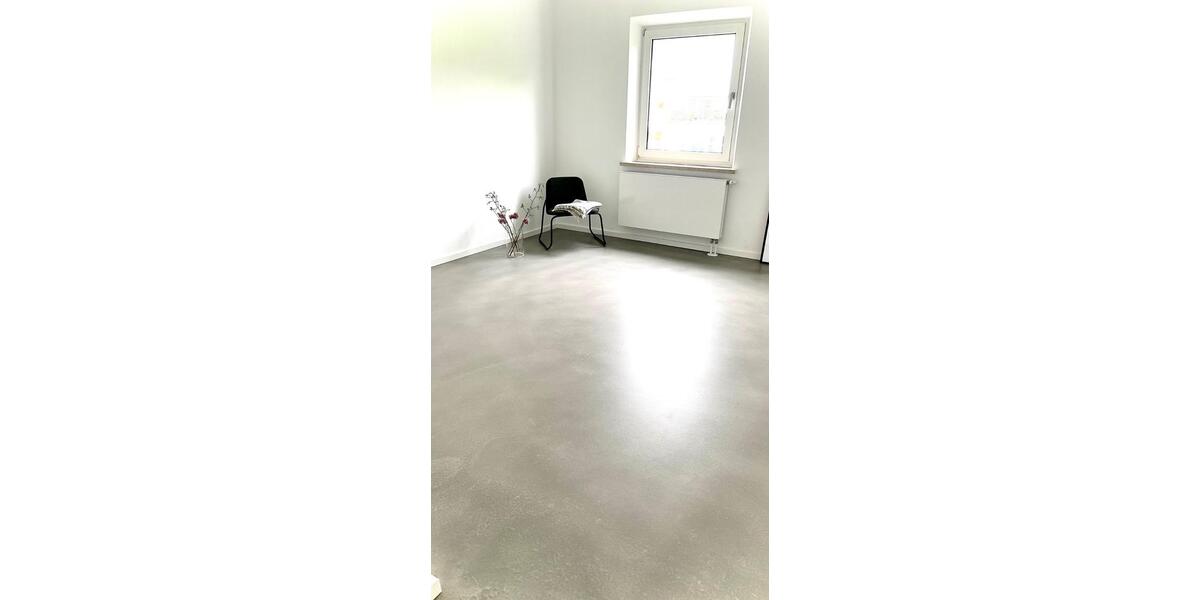 76 m² große helle Wohnung in Neuhausen - ZUR MIETE (auch WG) 3 zimmer