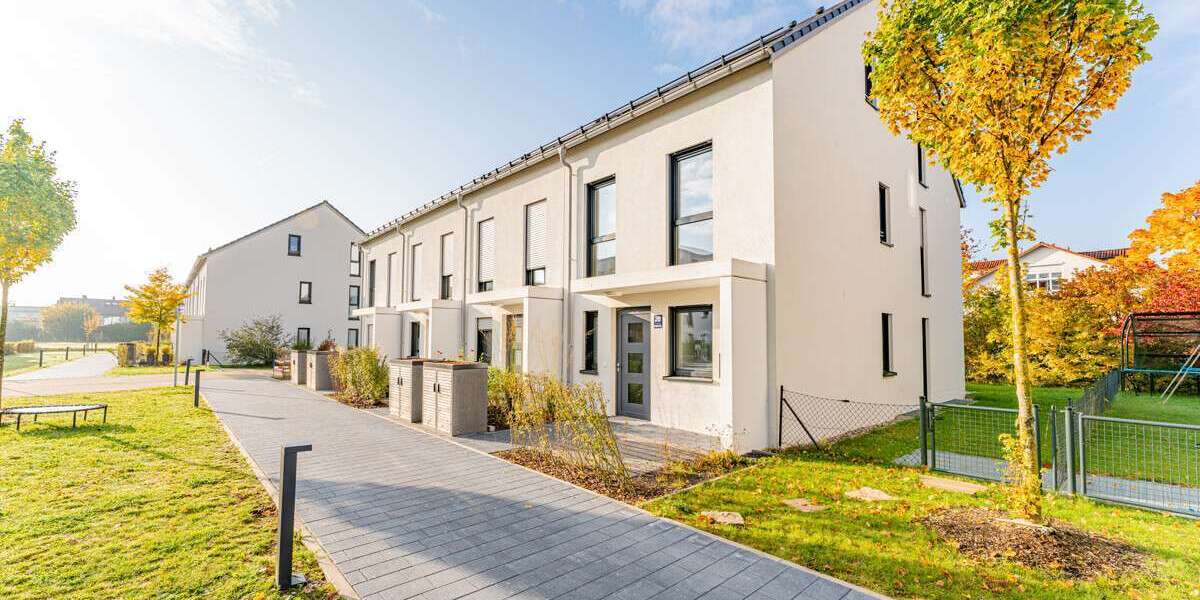 Haus zum Mieten in Vaterstetten 2.495 € 125.4 m² 5 zimmer