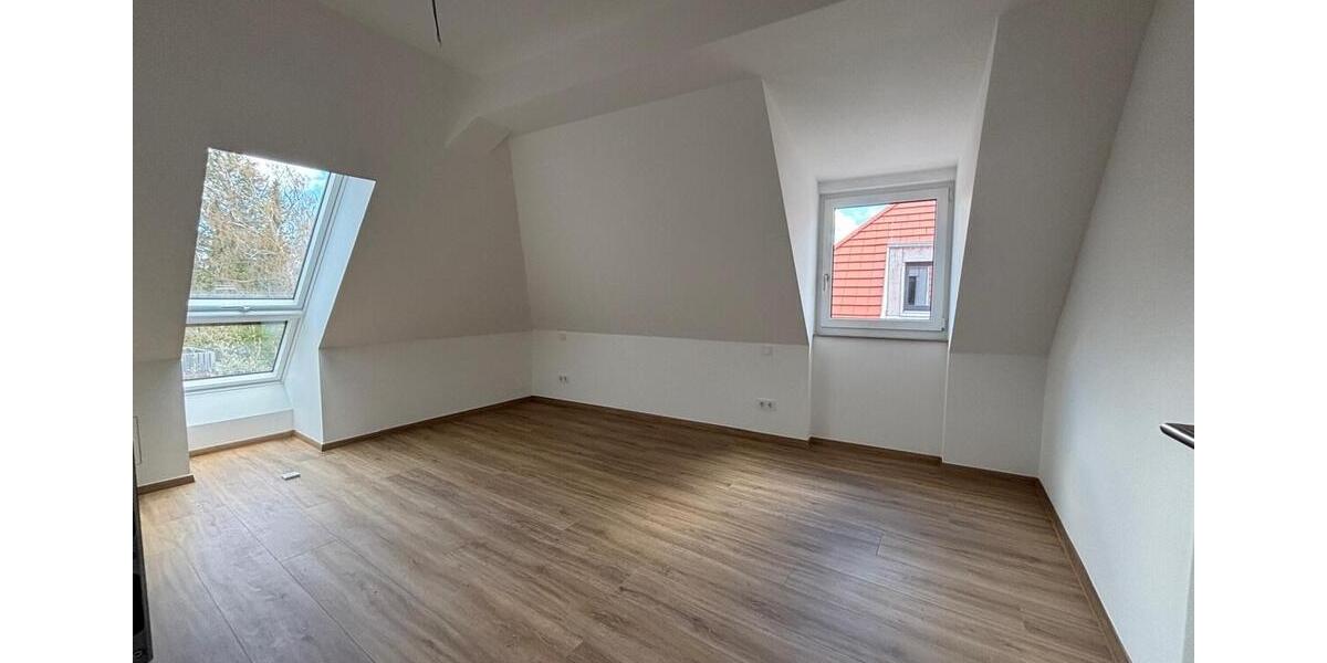 Dachgeschoßwohnung München Thalkirchen-Obersendling-Forstenried-Fürstenried-S - 2 Zimmer, 52 m&sup2;, 1.586&euro; | Angebot:26279394