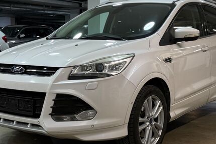Ford Kuga 149.500 km 10.990 &euro; München 81677