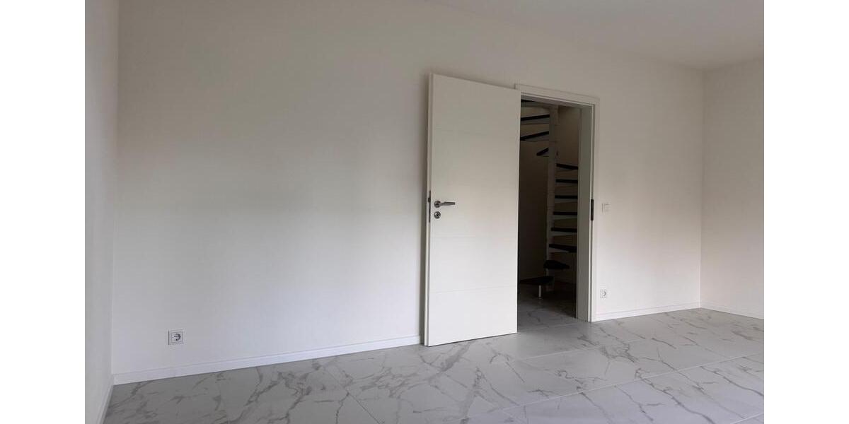 Etagenwohnung Grünwald - 2 Zimmer, 64 m&sup2;, 1.400&euro; | Angebot:24859965