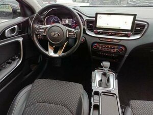 Kia XCEED 1.4T DCT SPIRIT NAV XCL |AHK 57.561 km 18.960 &euro; Höhenkirchen-Siegertsbrun 85635