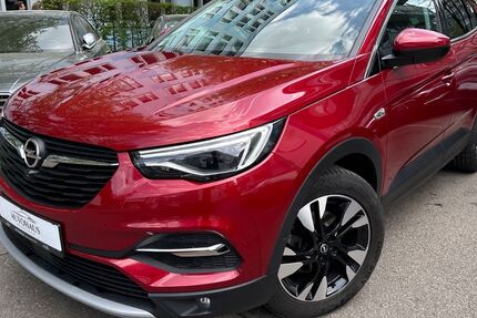 Opel Grandland (X) 89.992 km 13.999 &euro; München 80636