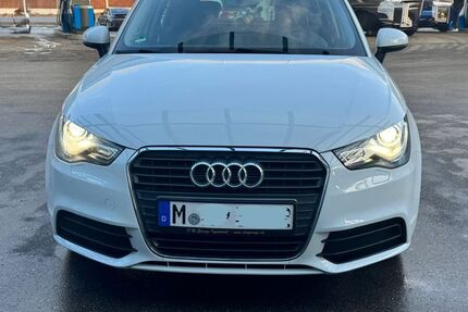 Audi A1 111.000 km 12.500 &euro; München 81739