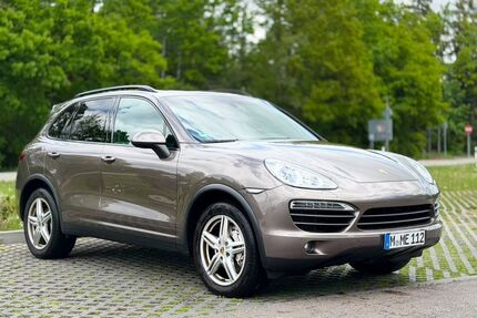 Porsche Cayenne 320.000 km 9.990 &euro; München 81549