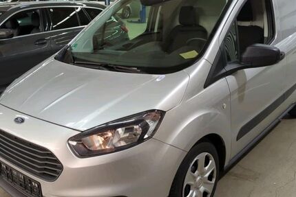 Ford Transit Courier 11.000 km 15.990 &euro; Bergkirchen 85232