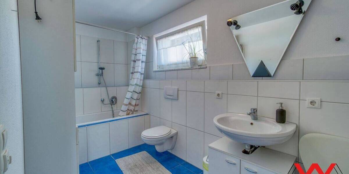 Einfamilienhaus Moosach - 5 Zimmer, 197 m&sup2;, 935.000&euro; | Angebot:25845072