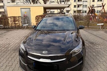 Kia XCeed 84.000 km 19.400 &euro; München 80689