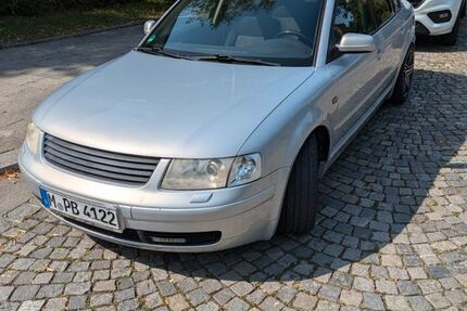 VW Passat 215.000 km 3.900 &euro; München 80807