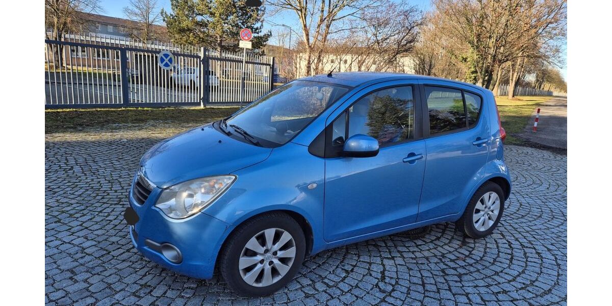Opel Agila 82.600 km 3.450 &euro; München 80939