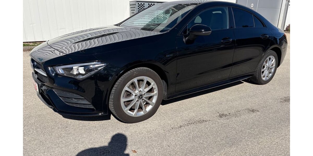 Mercedes-Benz CLA 250 89.000 km 23.790 &euro; Straßlach 82064