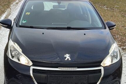 Peugeot 208 37.500 km 6.050 &euro; München 81249