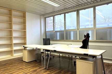 Büro in München 950 € 70 m² zimmer