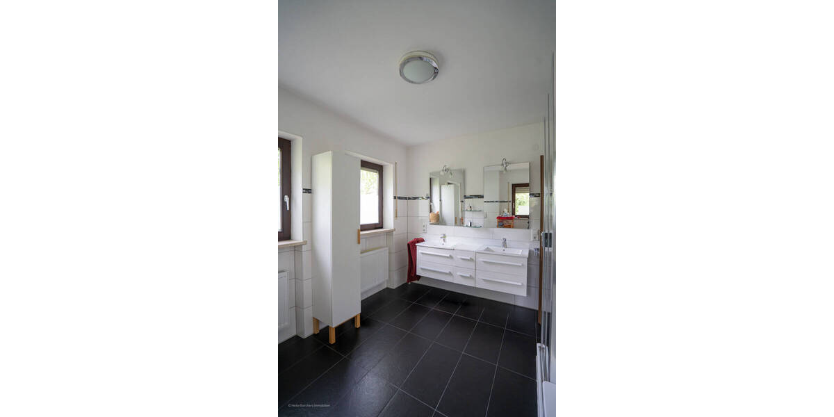 Einfamilienhaus München Ramersdorf-Perlach - 5 Zimmer, 160 m&sup2;, 2.730&euro; | Angebot:26544143
