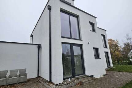 Wohnung zum Kaufen in Gräfelfing 1.169.000 € 126.7 m² 3 zimmer