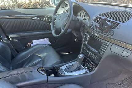 Mercedes-Benz E 200 205.000 km 4.500 &euro; Haimhausen 85778