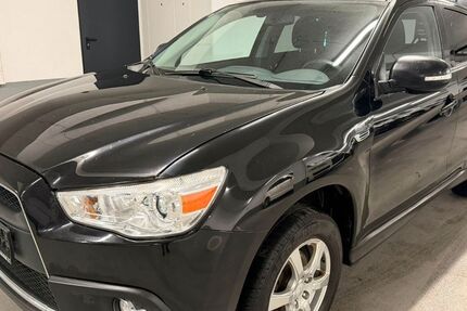 Mitsubishi ASX 97.256 km 7.700 &euro; München 81825