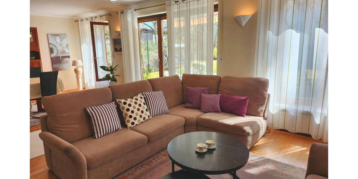 Etagenwohnung Zorneding bei München Zorneding - 2 Zimmer, 90 m&sup2;, 1.450&euro; | Angebot:26190428