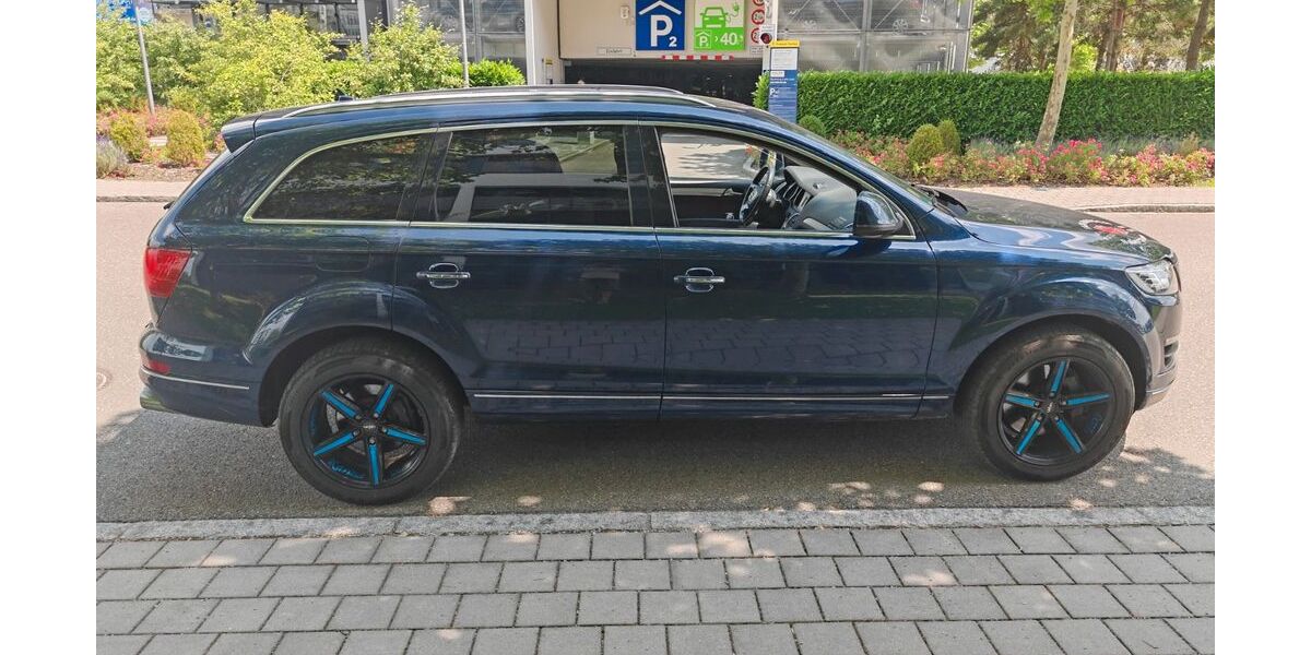 Audi Q7 345.000 km 10.698 € Garching bei München 85748