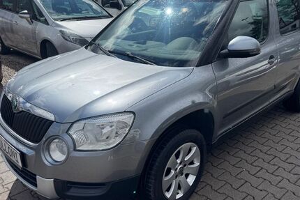 Skoda Yeti 220.852 km 4.499 &euro; München OT Aubing-Lochhausen-Langwied 81243