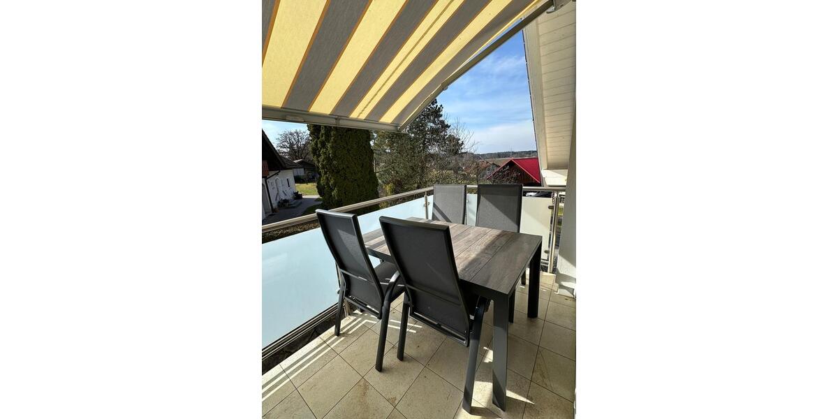 Dachgeschoßwohnung Gauting - 4 Zimmer, 116 m&sup2;, 1.790&euro; | Angebot:25655936