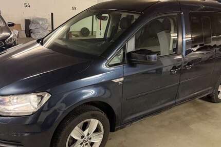 VW Caddy 77.500 km 26.200 &euro; germering 82110