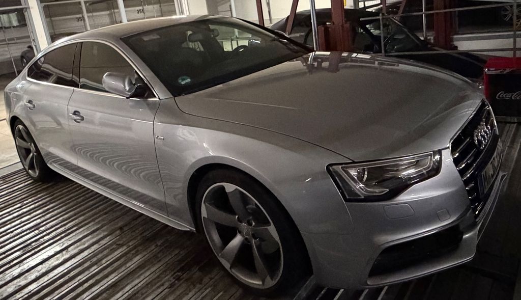 Audi A5 150.450 km 18.490 &euro; München 81673