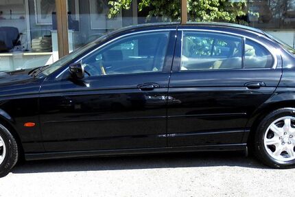 Jaguar S-Type 66.500 km 8.555 € Holzkirchen 83607