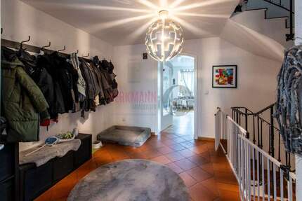 Haus Egmating - 6 Zimmer, 272 m&sup2;, 800.000&euro; | Angebot:27087087