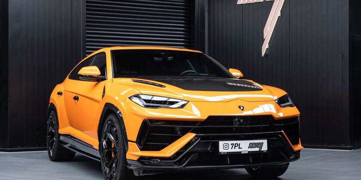 Lamborghini Urus 7.000 km 358.785 &euro; Unterschleissheim 85716