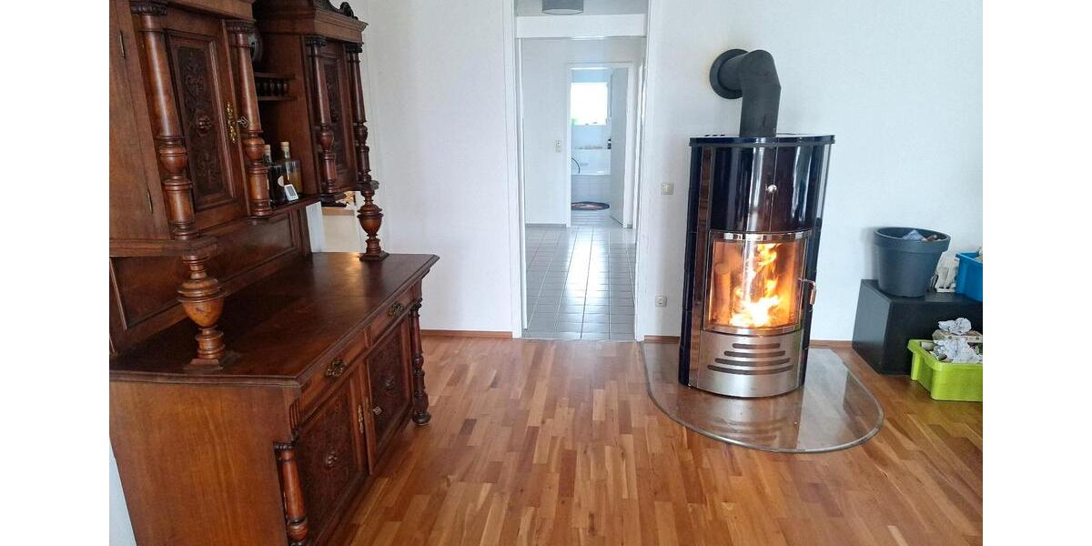 Etagenwohnung Erdweg - 2 Zimmer, 50 m&sup2;, 39&euro; | Angebot:24474245