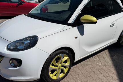 Opel Adam 74.448 km 6.490 &euro; München 81827