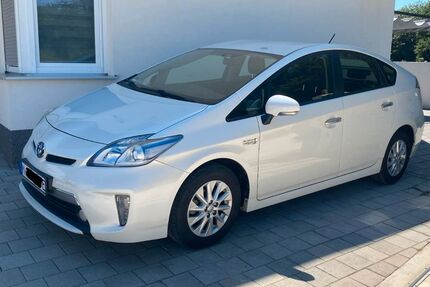 Toyota Prius 99.000 km 15.000 &euro; Unterschleißheim 85716