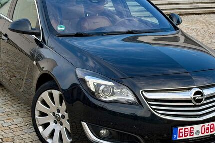 Opel Insignia 249.000 km 4.990 &euro; München 81827