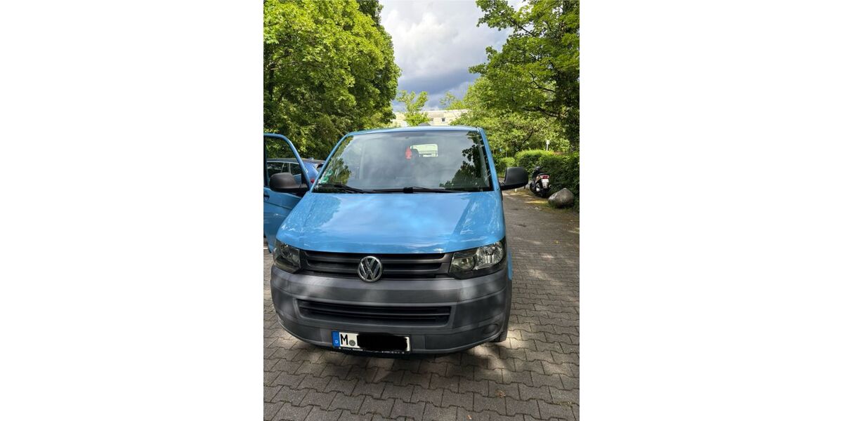 VW T5 Transporter 231.000 km 6.900 &euro; München 80689
