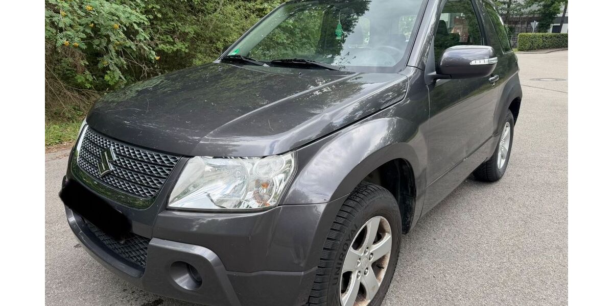 Suzuki Grand Vitara 120.000 km 4.999 &euro; Höhenkirchen-Siegertsbrunn 85635