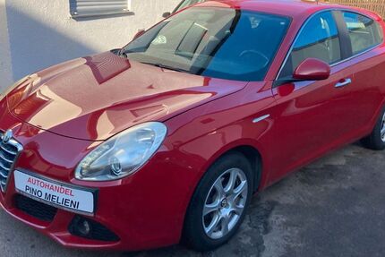 Alfa Romeo Giulietta 155.290 km 4.999 &euro; München 81739