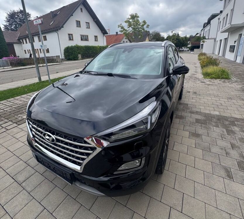 Hyundai TUCSON 70.895 km 19.880 € Ismaning 85737